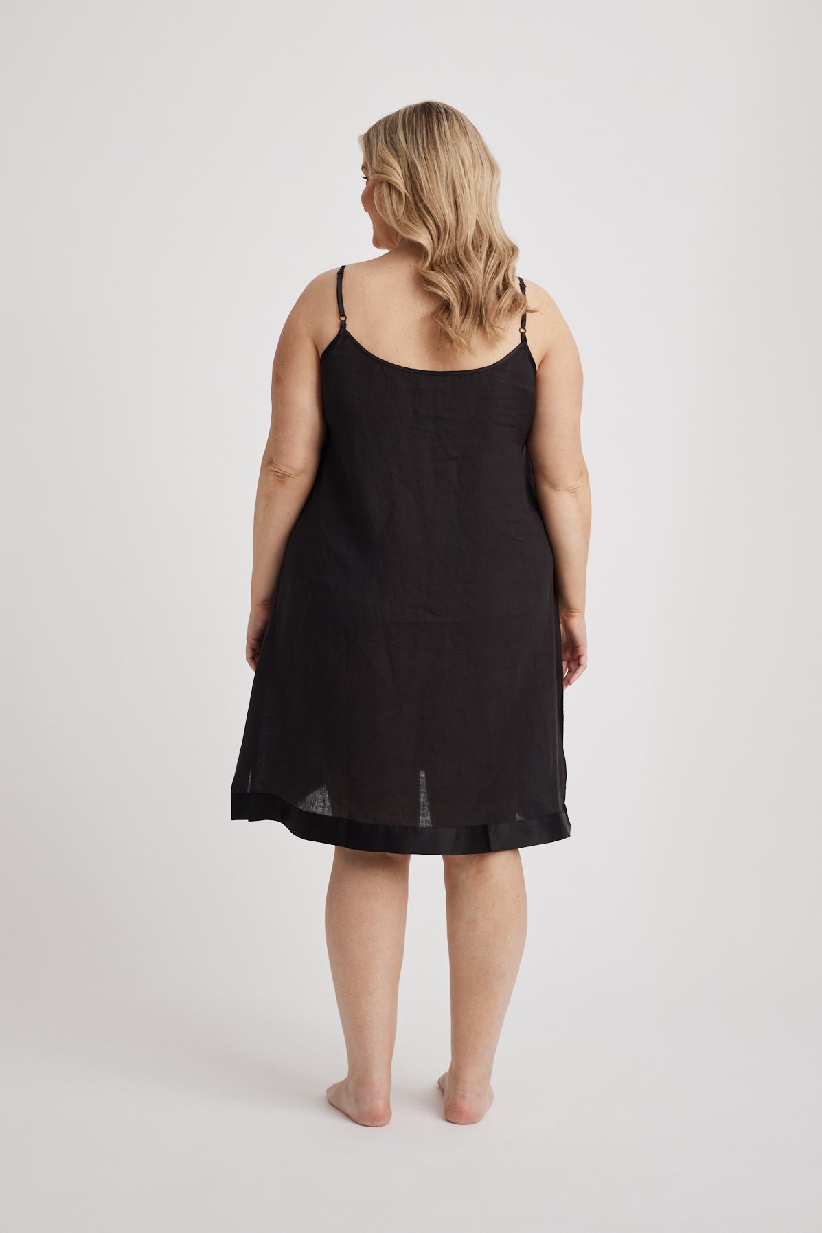 Hank & Hera - Renae - Slip Nightdress - Short - Black